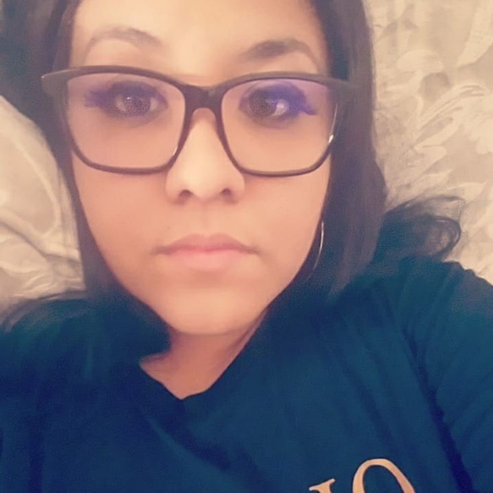 Meet your Posher, Hernandez